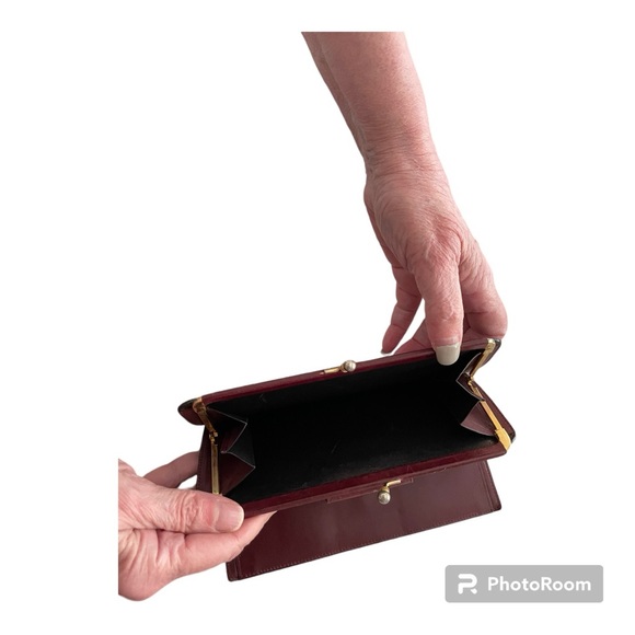 Celine Vintage Triomphe Kisslock Wallet Suede with Leather accents. EUC - Picture 11 of 12